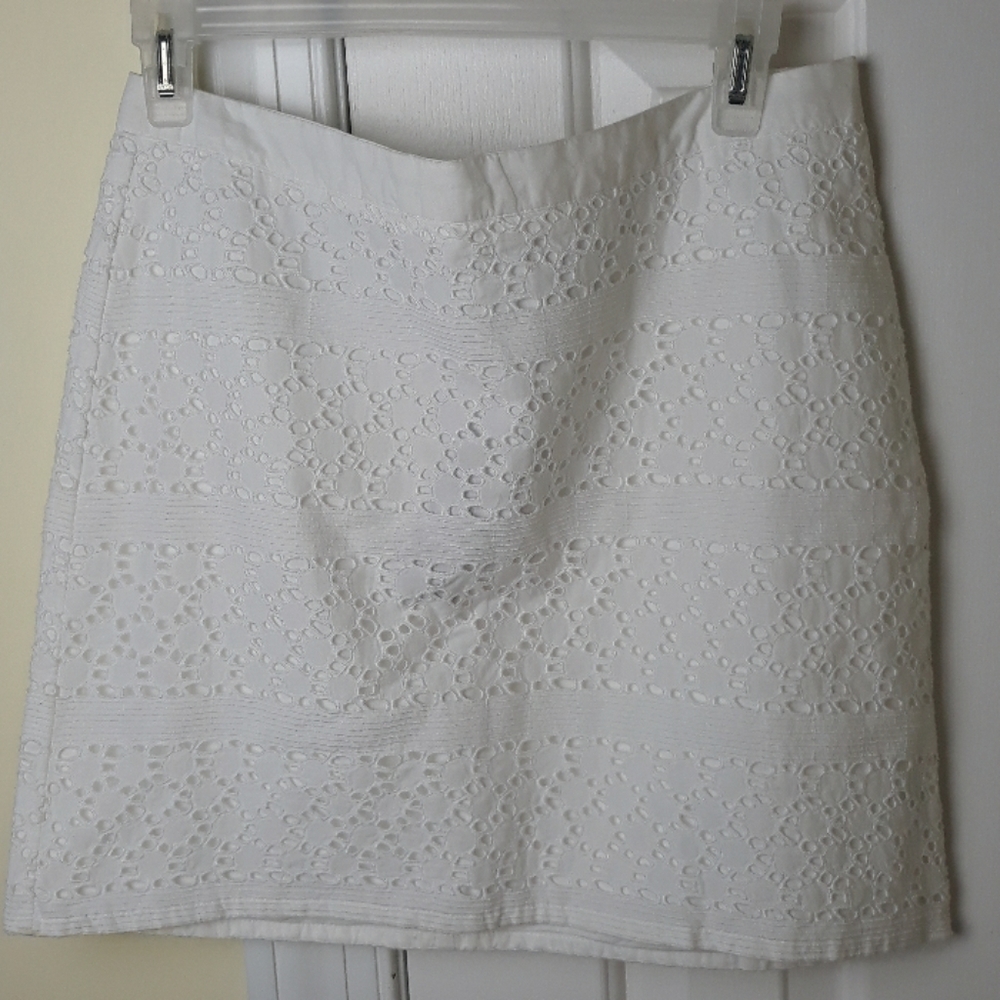 NWT a.n.a  White skirt